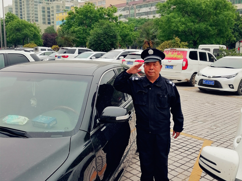 用心服務!!!!SIMPLE_HTML_DOM__VOKU__PIPE!!!!金字招牌“迪尼斯” 優質服務貫始終